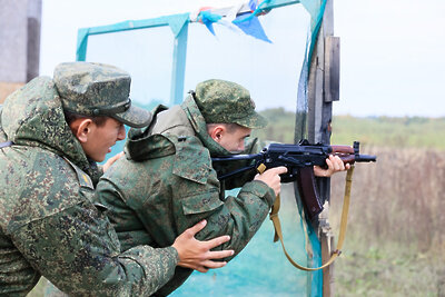    Военные обучаются стрельбе в Таманской дивизии ©Константин Семенец Пресс-служба Губернатора и Правительства Московской области