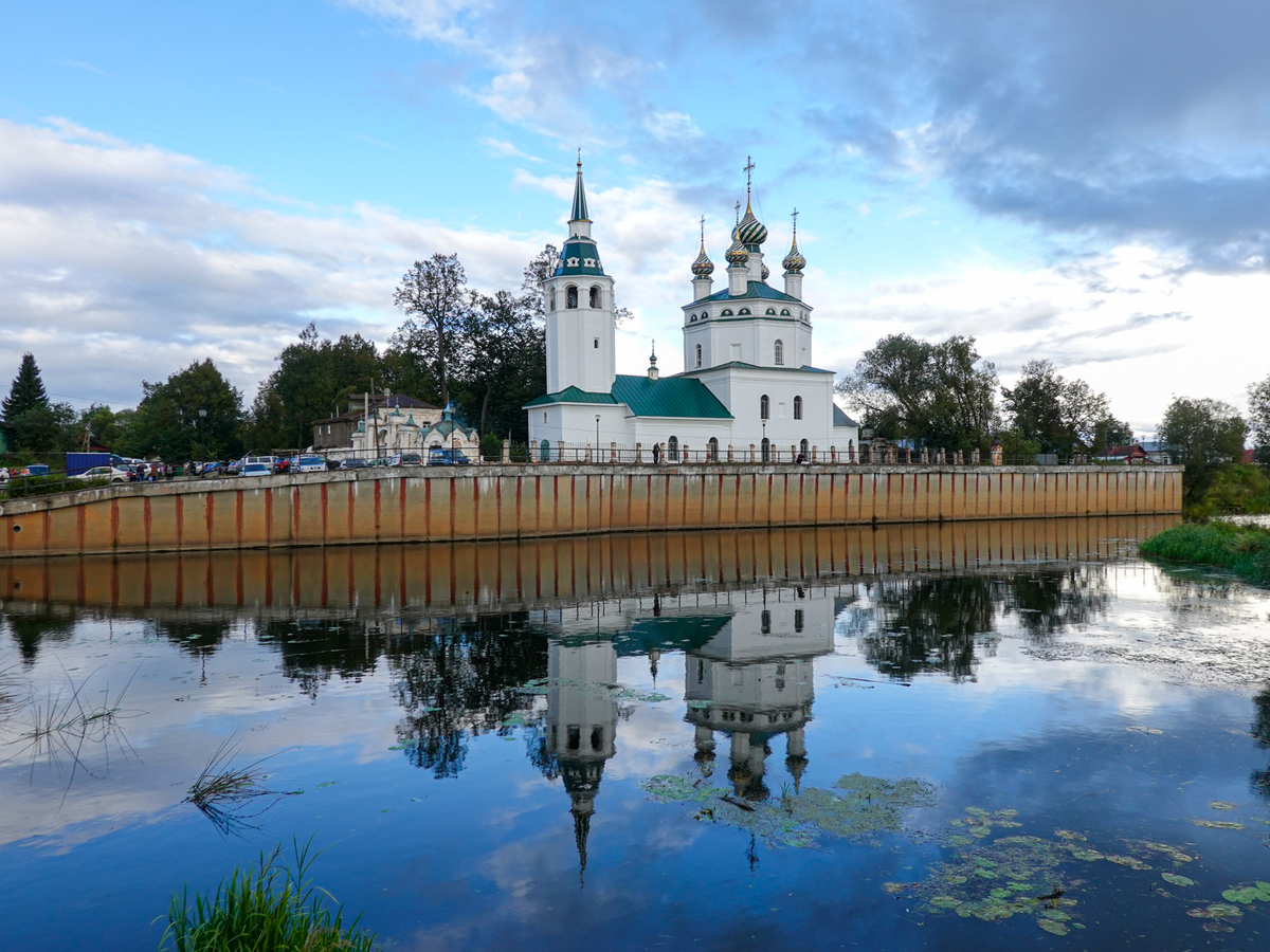 Холуй Ивановская область храм