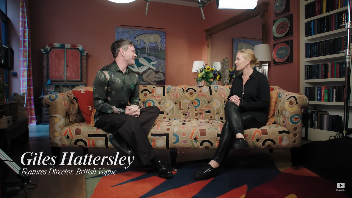 Кейт Уинслет «В беседе» с  Джайлсом Хаттерслисом в видеоинтервью журналу Vogue (2023)