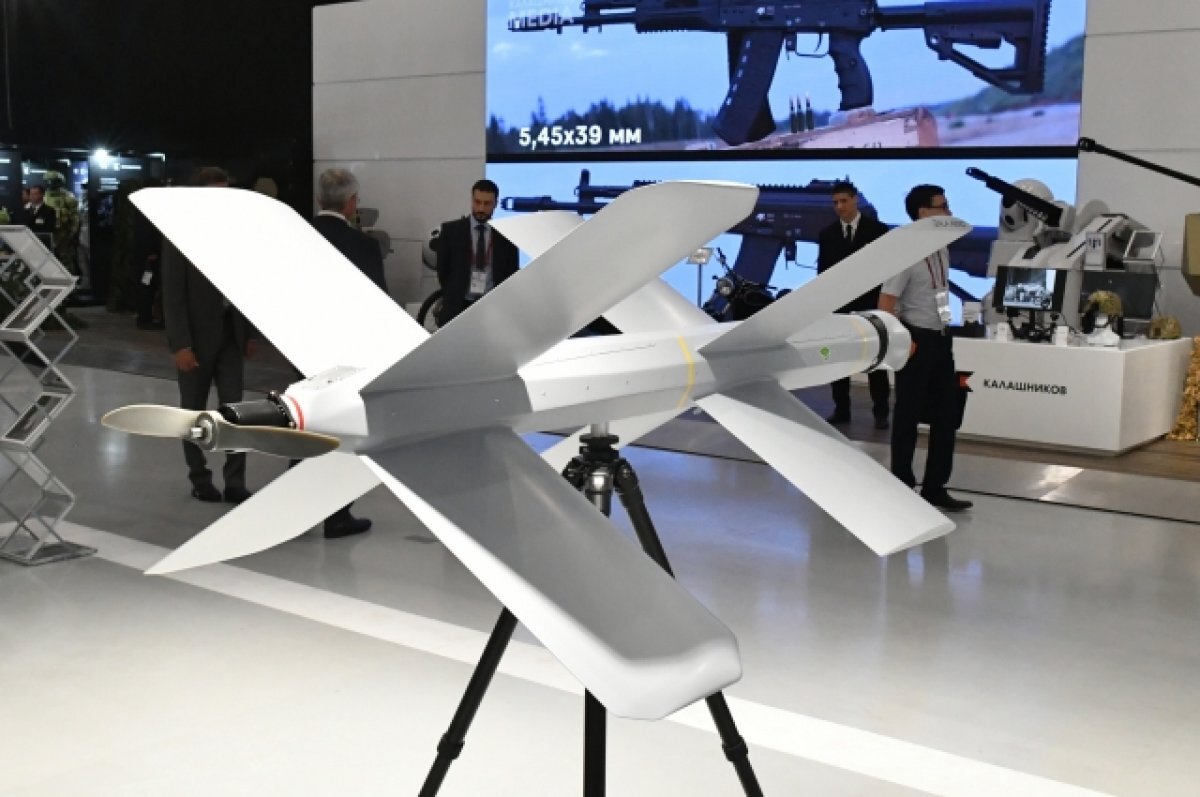    Барражирующий дрон-камикадзе «ZALA Ланцет».