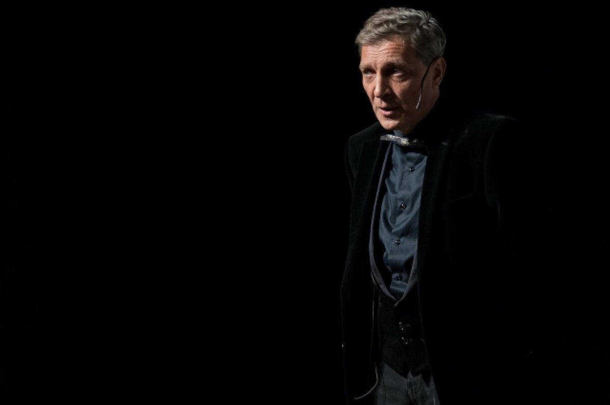    Суд в Петербурге снова оштрафовал иноагента Александра Невзорова*