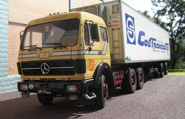 Mercedes Benz sk тягач