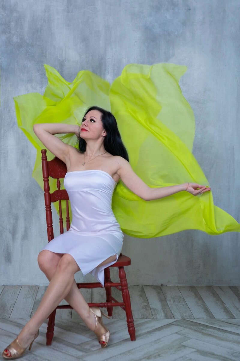 Елена Дружнова - Оздоровительный Танец сидя.