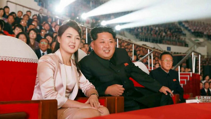 Жена Ким Чен Ына та ещё красотка