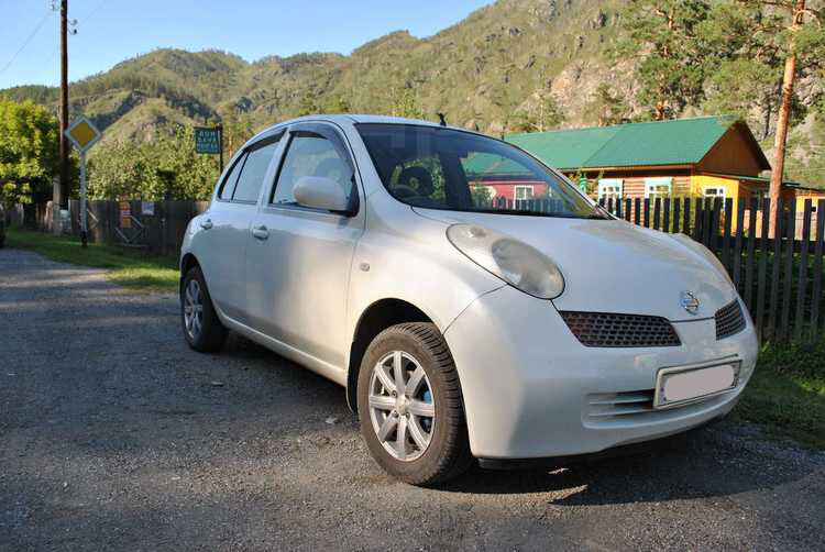 Nissan March 2004 1 4
