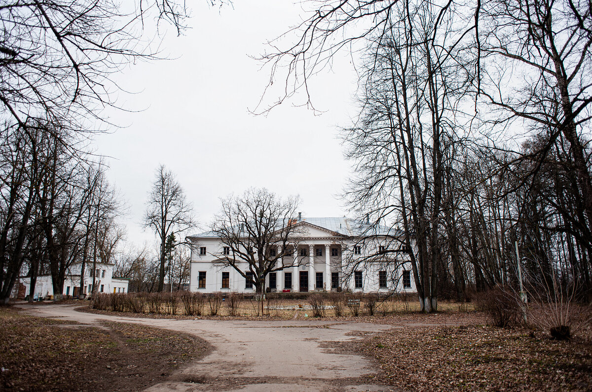 Главный дом Усадьбы 