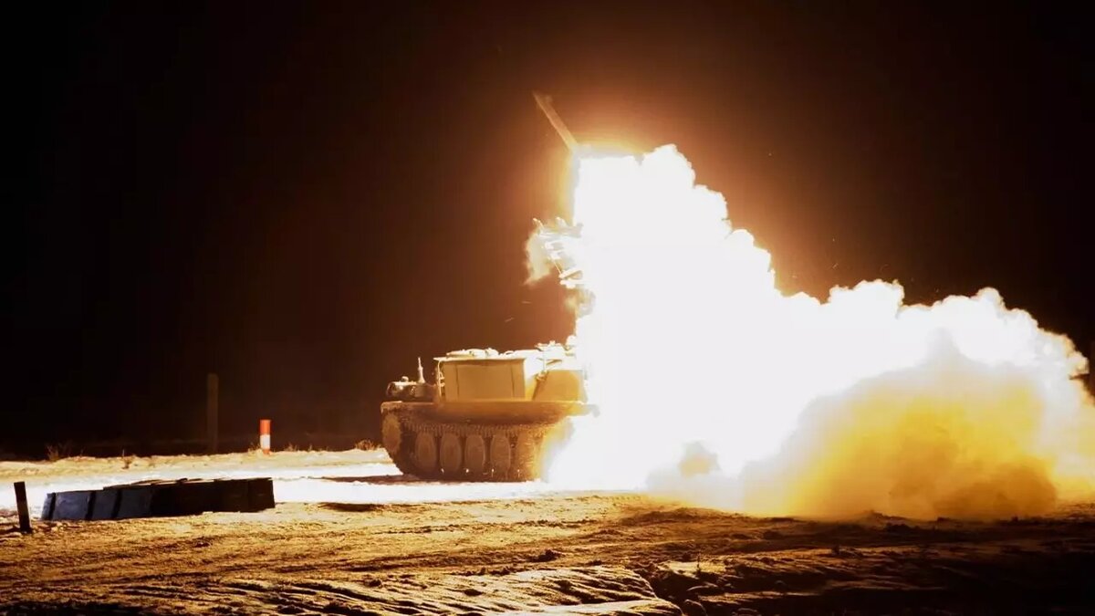     Концерн «Калашников» досрочно выполнил обязательства 2023 года по поставке изделия «Зенитная управляемая ракета 9М333». Продукция из перечня особо востребованных образцов вооружения и военной техники, изготовлена и отгружена заказчику по двум государственным контрактам раньше установленных сроков.