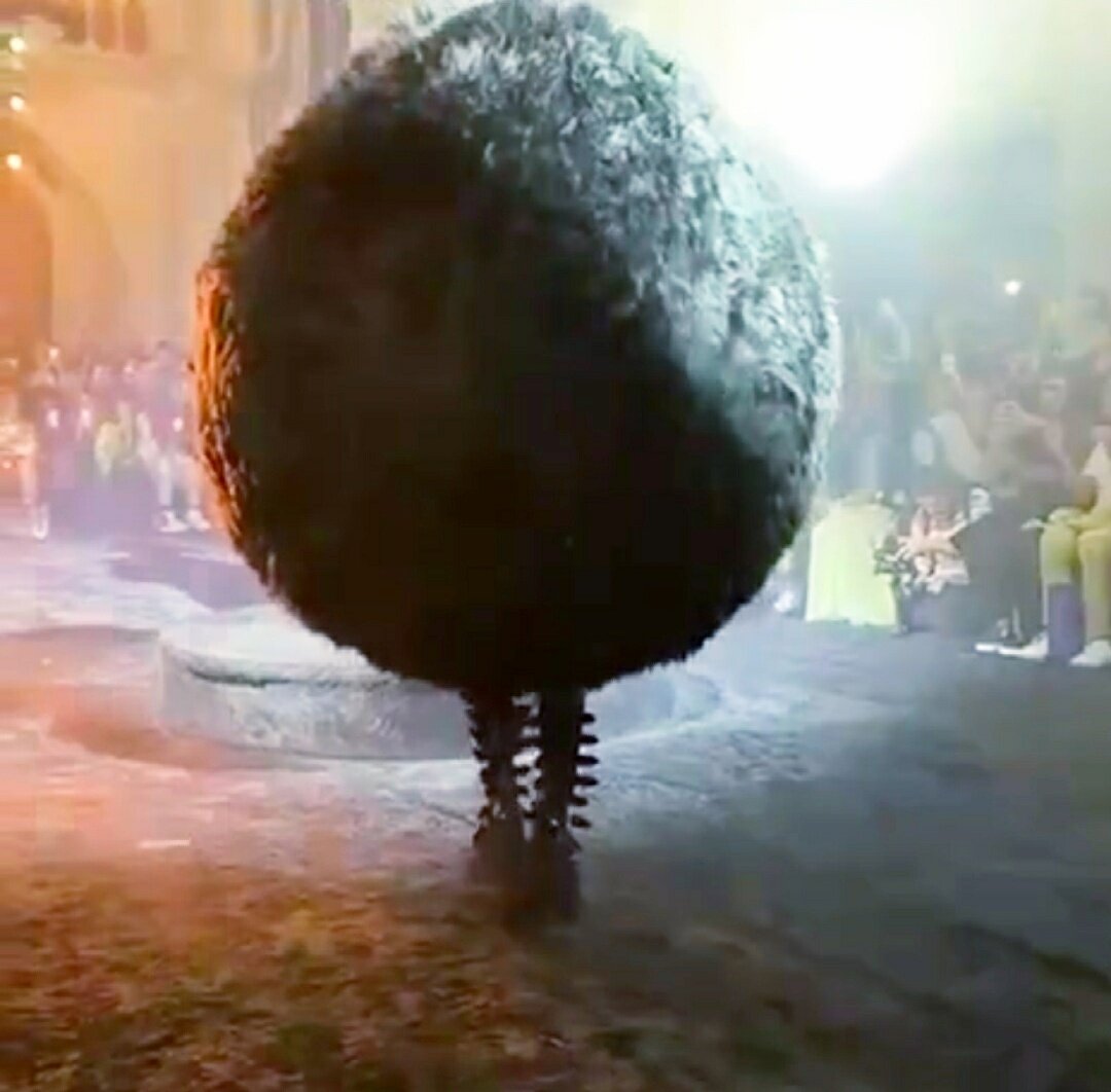 Плюшевый шар Кристиана Кована