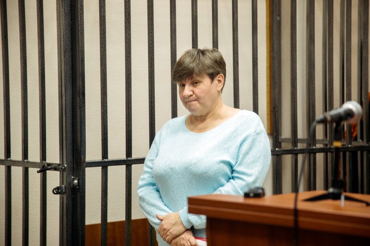    В Сургуте суд оправдал бывшую медсестру, обвиняемую в доведении коллеги до самоубийства