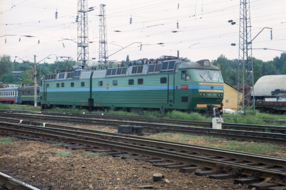 ЧС8-072 возле депо