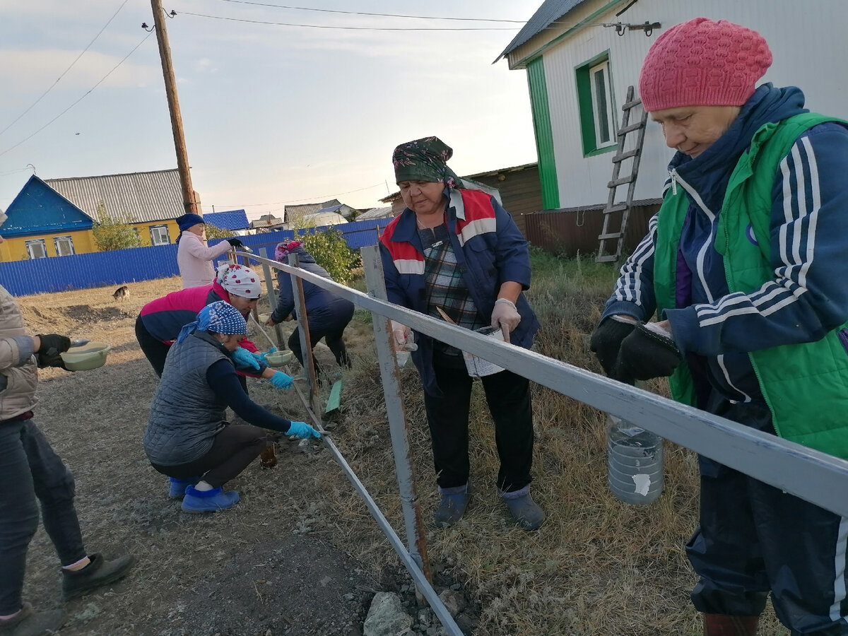 Каждый ишкильдинец посчитал своим долгом поучаствовать в строительстве мечети.