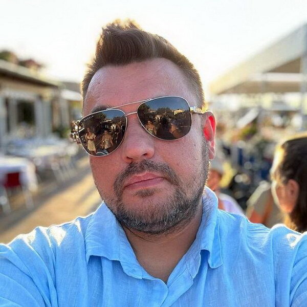     «Лужники на бис» группы «Руки вверх» стали фильмом-концертом в Wink