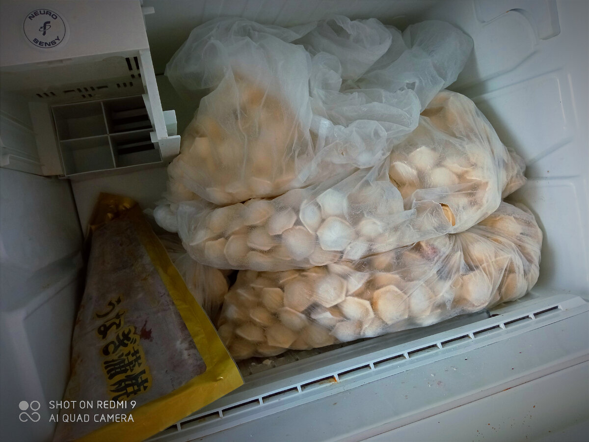 Ну с голоду точно пока не сдохнем)))