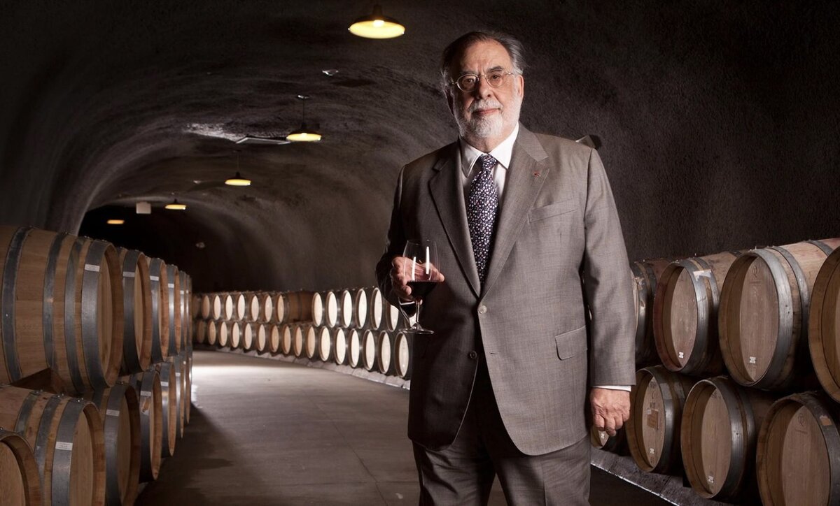 Фрэнсис Форд Коппола на винодельне