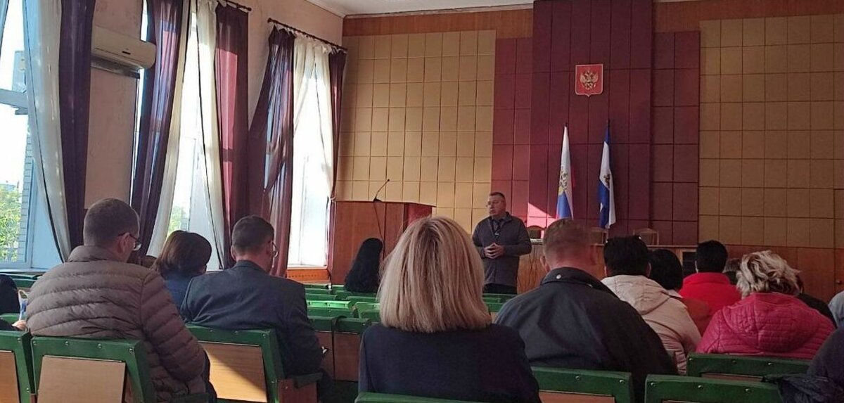  В Новотроицке прошло совещание Росреестра