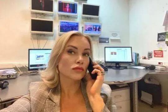    Экс-сотрудница Первого канала Марина Овсянникова госпитализирована после предполагаемого отравления