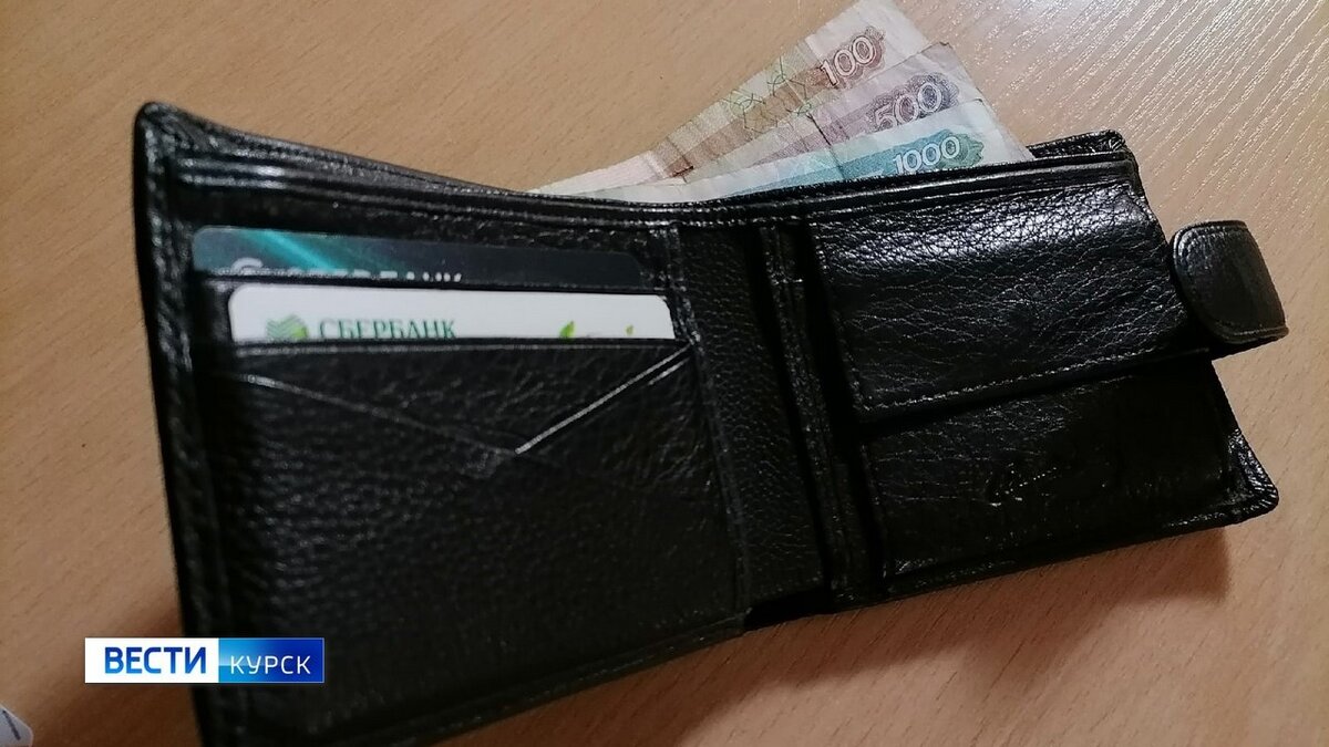    С начала года 2117 курянам беззаявительно оформили пенсию по инвалидности