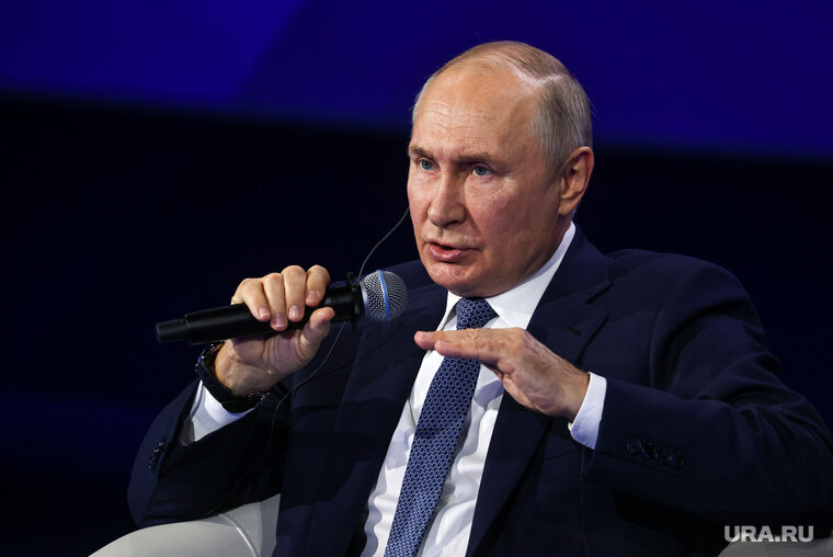    Путин заявил о необходимости создания независимой Палестины