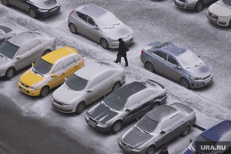    В ЯНАО из-за снега с дождем растет число ДТП (архивное фото)