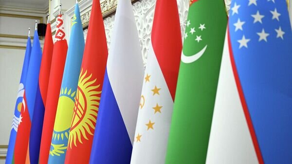    © Пресс-служба президента КР / Султан Досалиев