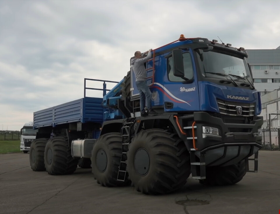 КАМАЗ Ямал 6x6