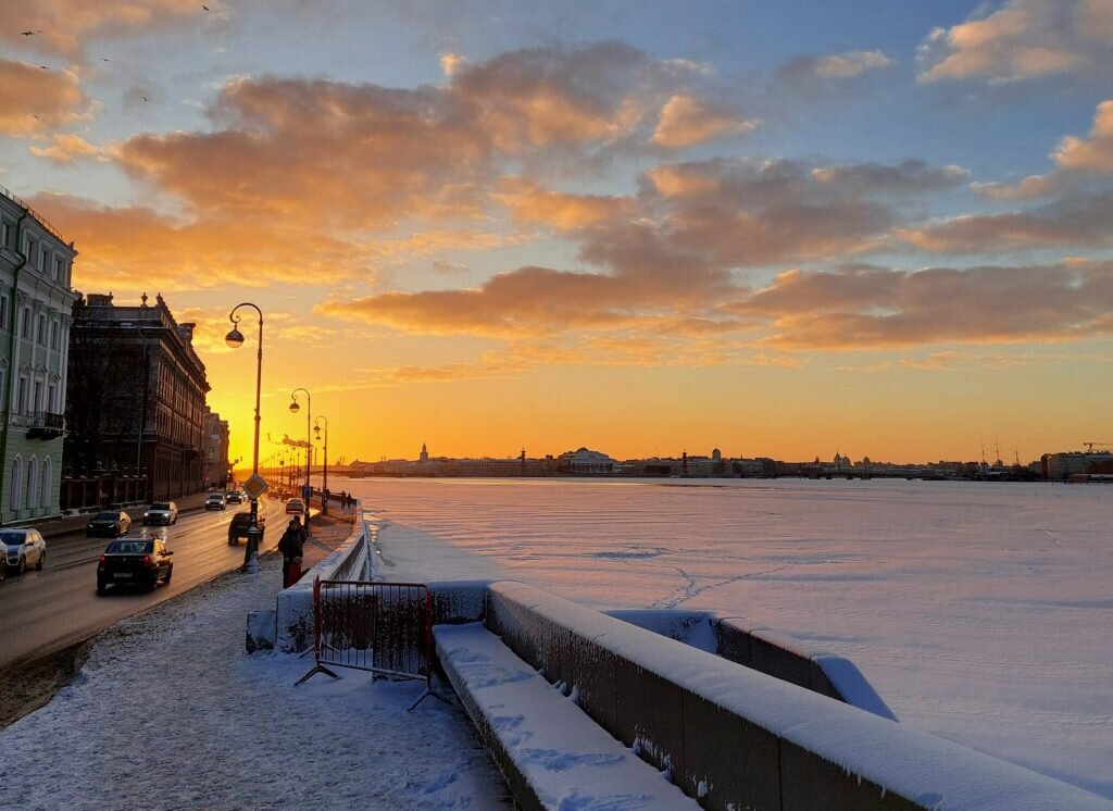 Восход в санкт петербурге завтра. Куда сходить в Питере зимой.