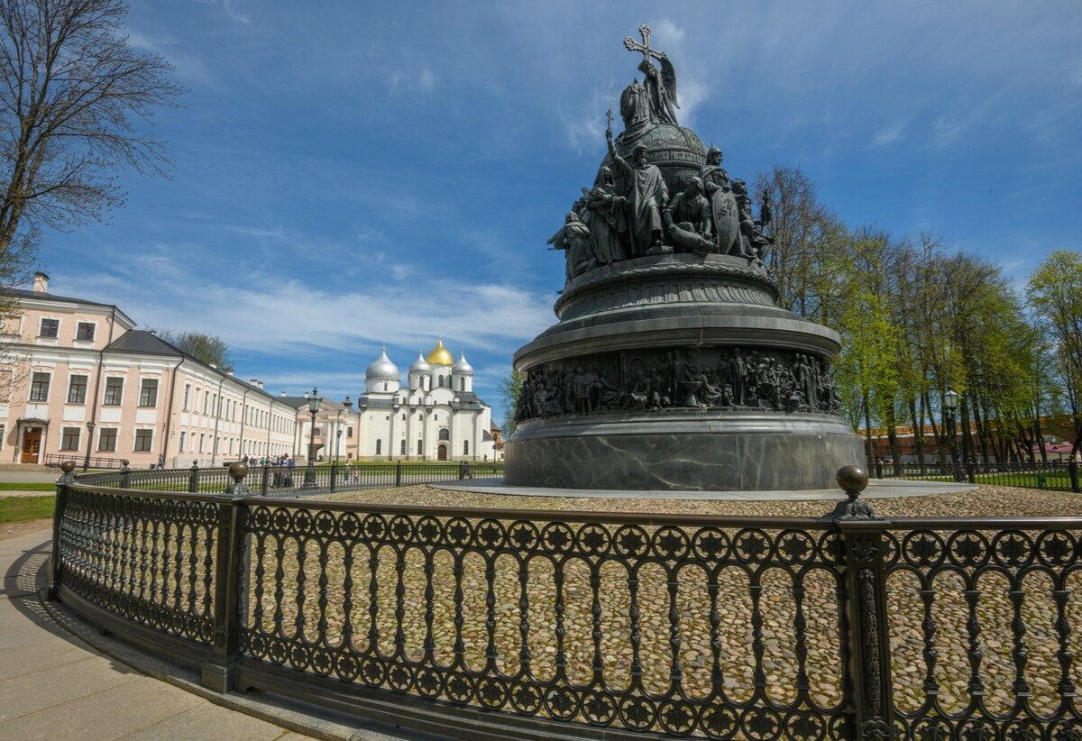 Памятники культуры в великом новгороде фото Что такое Новгородский кремль (Детинец)? Просто самое интересное Что Происходит?