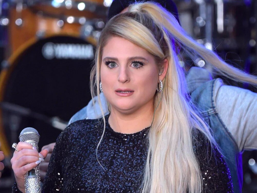 Двойной подбородок появляется по разным причинам (источник: Legion-Media.ru)