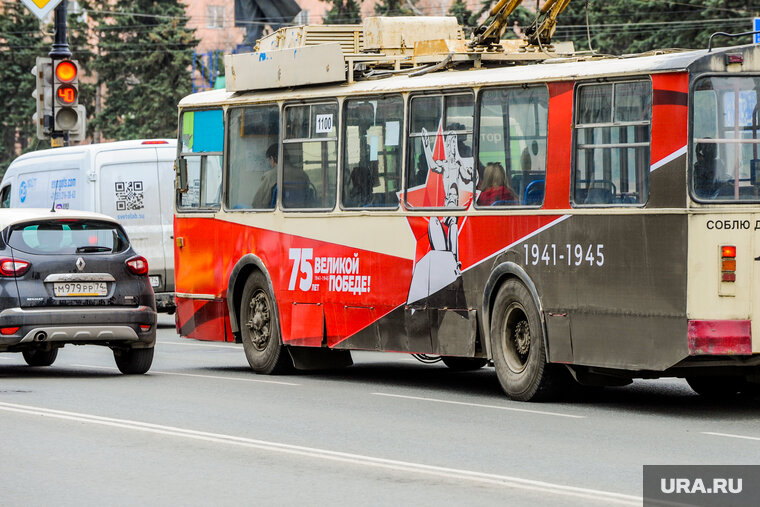    В связи с завершением ремонтных работ троллейбусы и трамвай возвращаются на маршруты