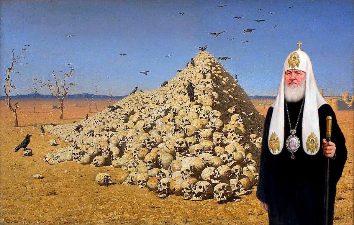 патриарха изобразили. патриарха изобразили. патриарх кирилл без одеяния. портрет святейший патриарх кирилл. патриарх кирилл сретенский монастырь.