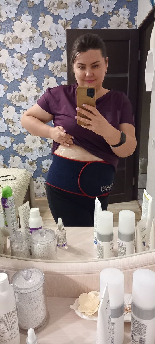 Желательно, перед нанесением геля, немного распарить кожу в душе. Но можно и без этого 