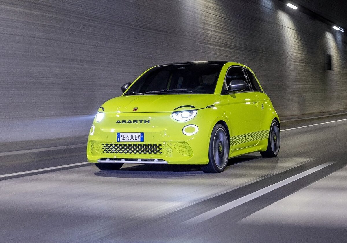 Abarth New 500e