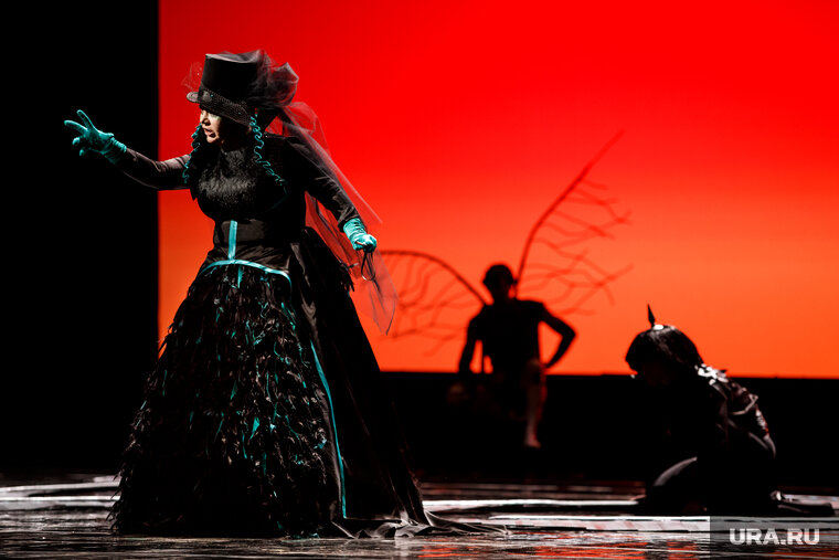    В Пыть-Яхе продают осиновые колы для борьбы с нечистью