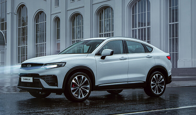 Джили Тугелла - чем не технологичный авто? Платформа и техника, скажем - от Вольво.