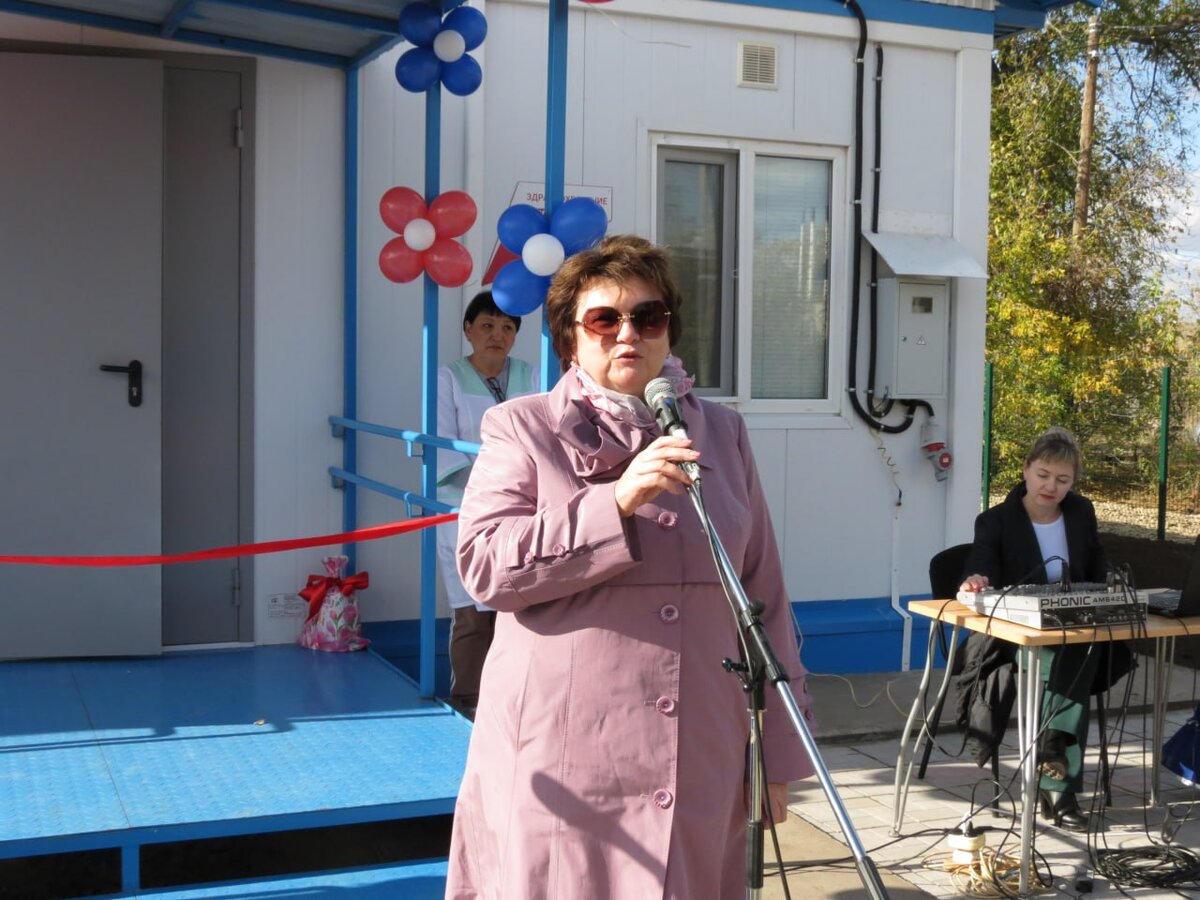  📷    В Переволоцком районе открыли два ФАПа и врачебную амбулаторию Кристина Просвиркина