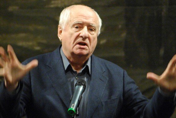    Марк Захаров