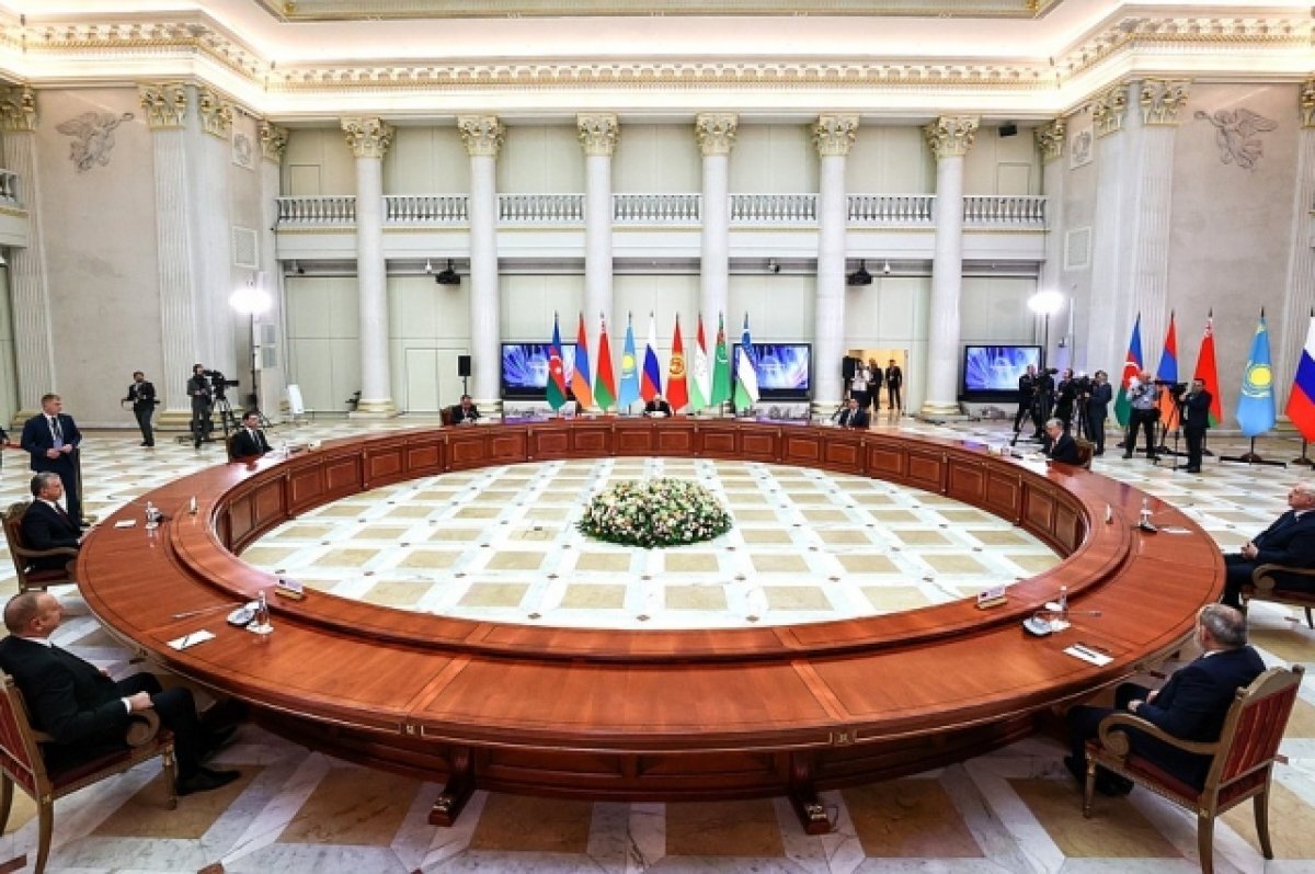    Лидеры стран СНГ учредили новую медаль «За вклад в укрепление мира»