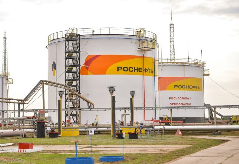    Неделя без турникетов: нефтяники провели экскурсию для студентов Кристина Просвиркина