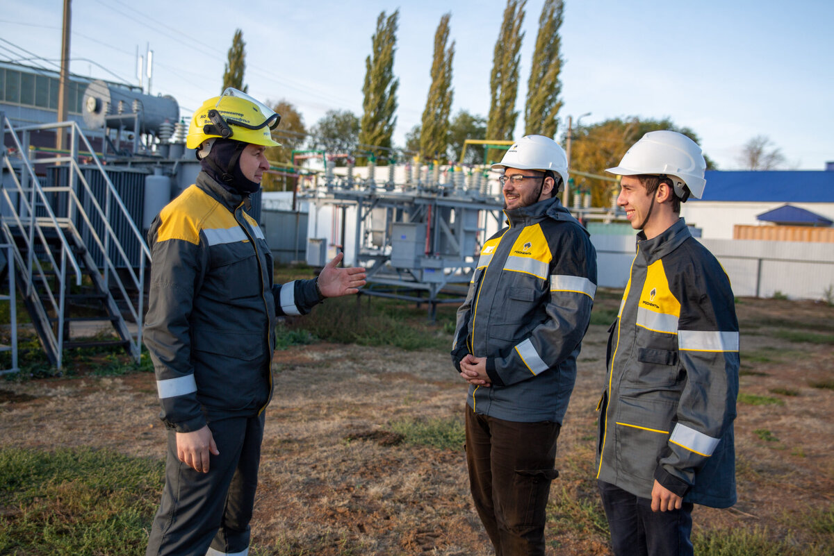    Неделя без турникетов: нефтяники провели экскурсию для студентов Кристина Просвиркина