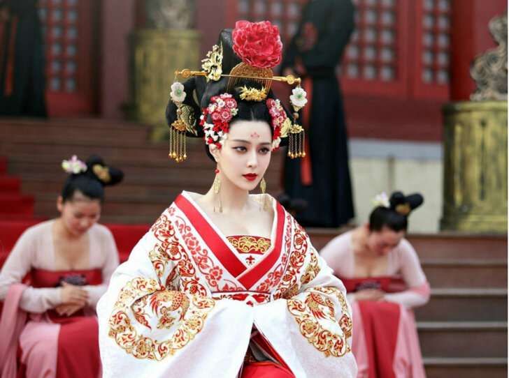 дорама императрица у цзэтянь. императрица китая у цзэтянь. фань бинбин императрица. фань бинбин императрица китая. у цзэтянь императрица фань бинбин.