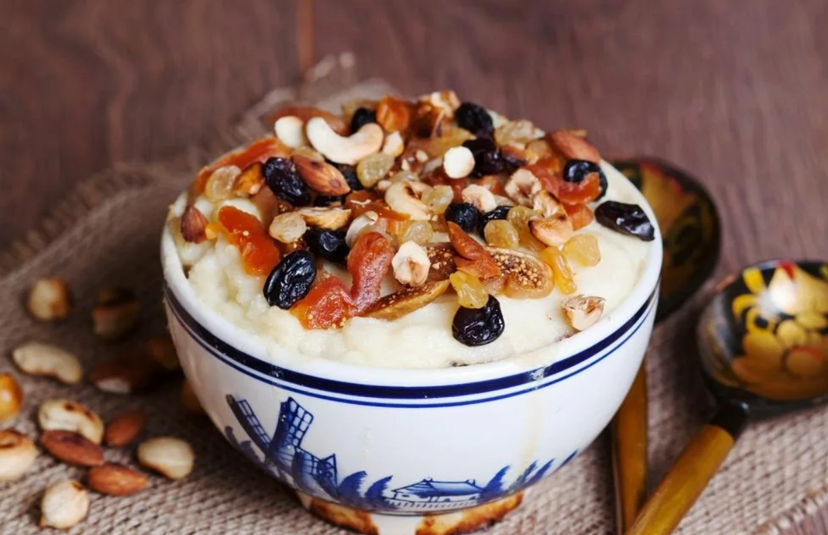 манная каша гурьевская живаго. гурьевская каша история. гурьевская каша. гурьева каша. гурьевская каша десерт.