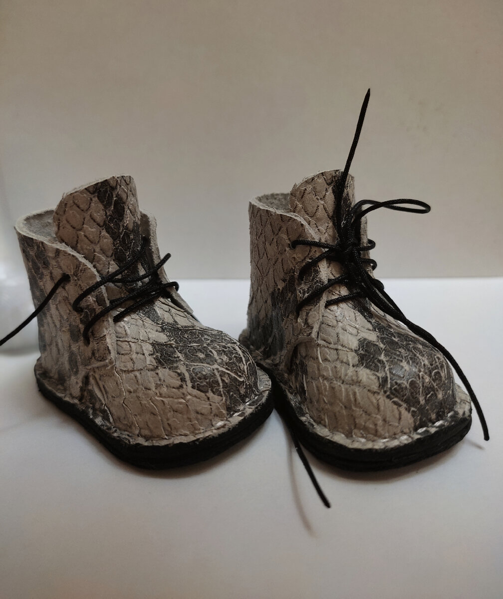 Ботиночки из натуральной кожи для куколки Paola Reina. Размер стопы 5 см. Выполнены на заказ. Мастер Елена Мазуренко (Elenagold_) 