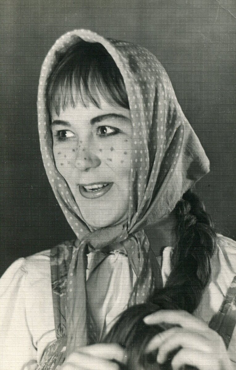 Картинки БИОГРАФИЯ АКТРИСЫ ПЕВИЦА