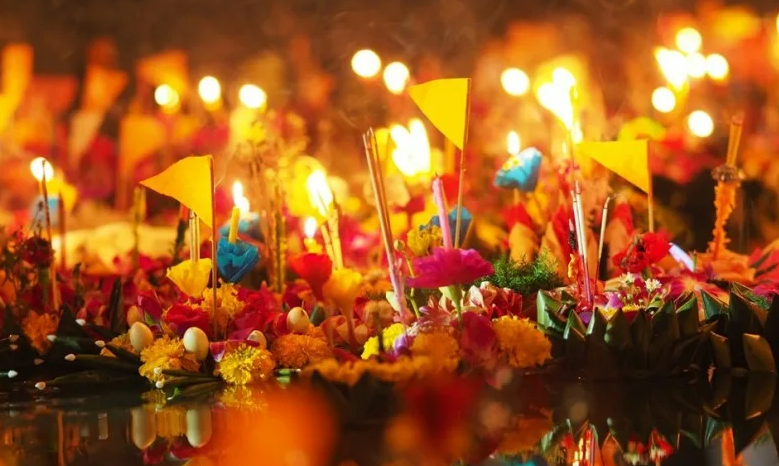 праздник Лой Кратонг