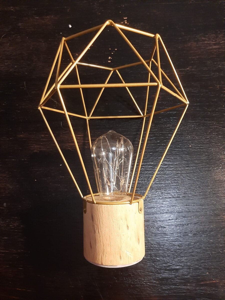 У меня была вот такая лампа со светодиодами. 