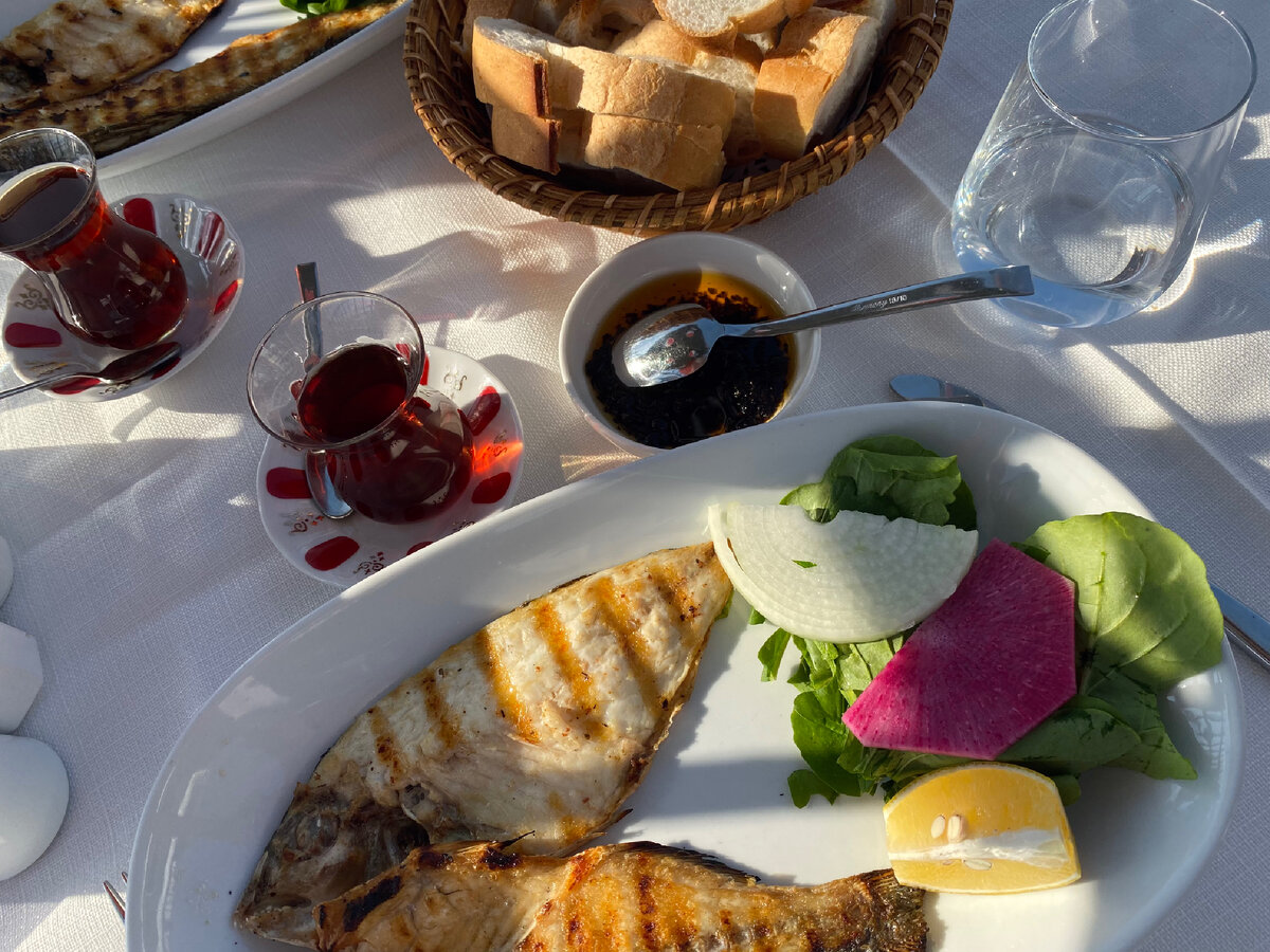 Тот самый обед, когда я получила первую смс.