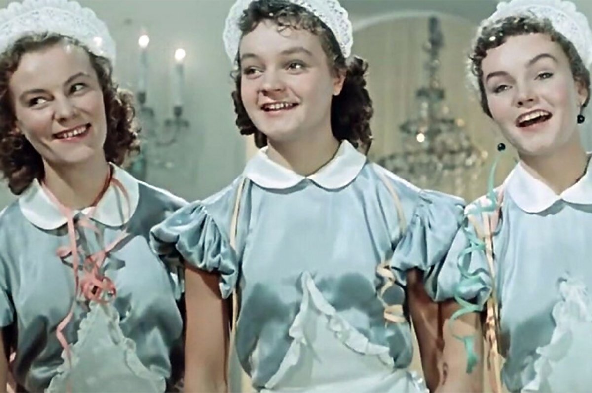    Сестры Шмелевы. «Карнавальная ночь», 1956 г.