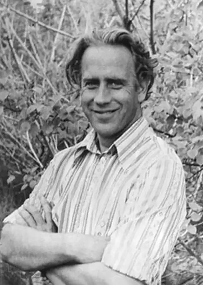 «Командор настоящих мальчишек» Владислав Крапивин.