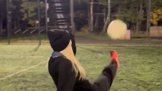 Артур Страхов | Девушка попала в Перекладину😱#тренды2022 #рекомендации ...