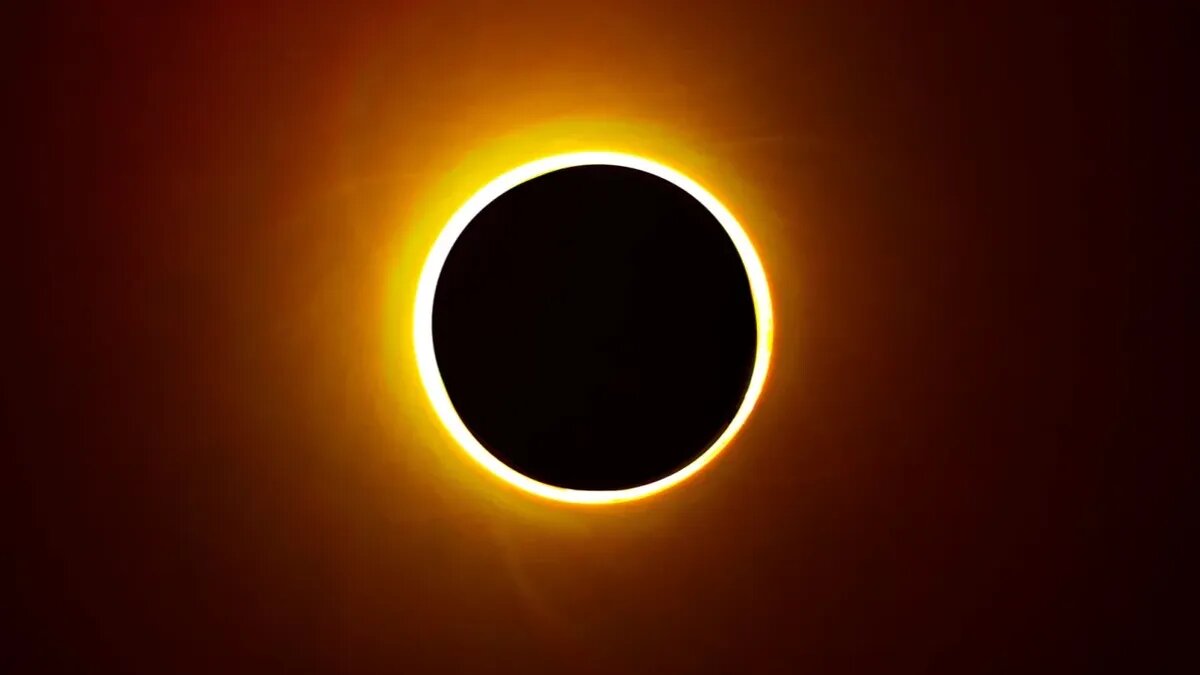 К чему снится затмение солнца. Кольцевое солнечное затмение. Солнечное затмение 14 октября. Затмение в Цзяи Тайвань 21/06/2020. Maroon Annular Eclipse.